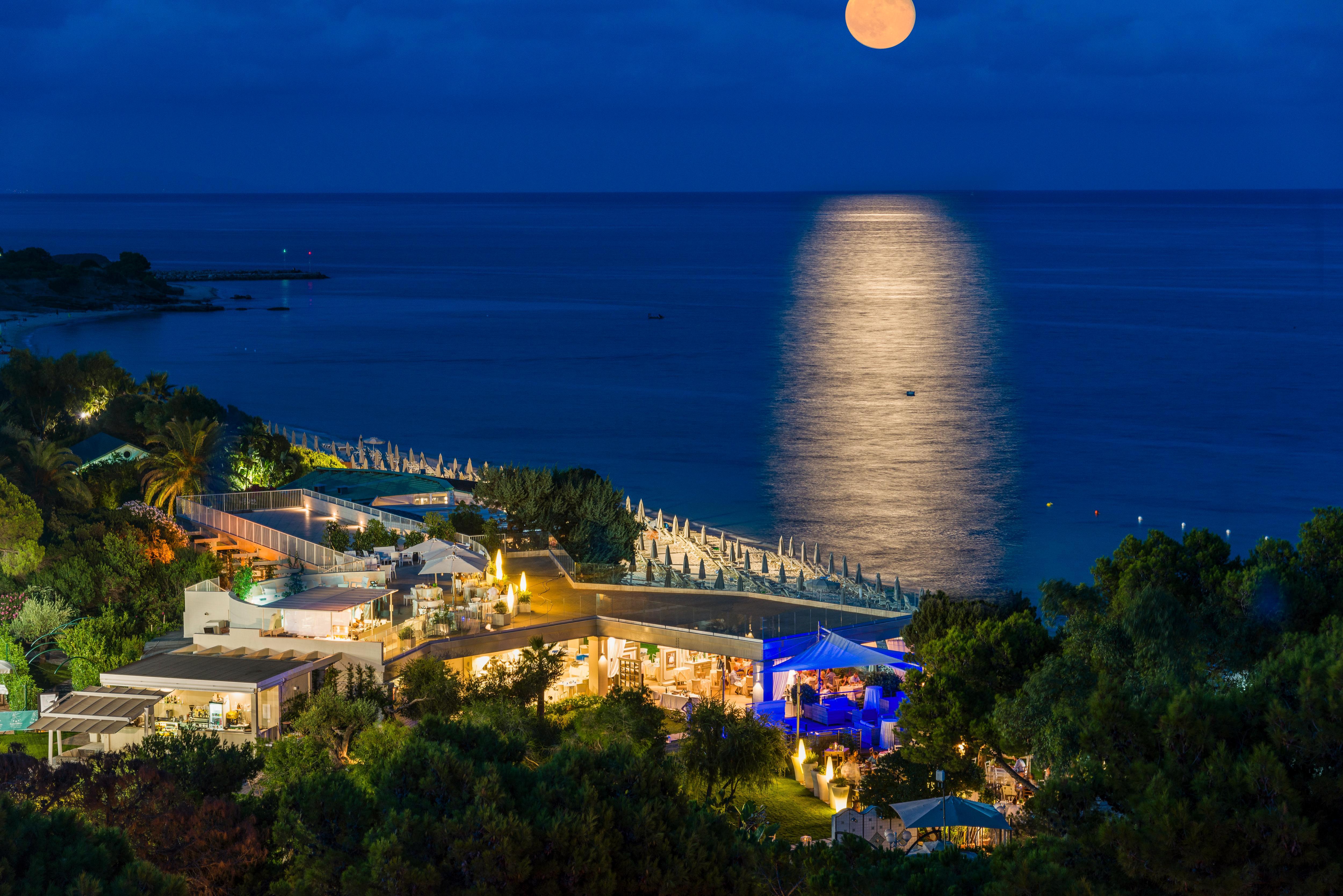 Forte Village Resort - Bouganville Санта Маргерита ди Пула Екстериор снимка
