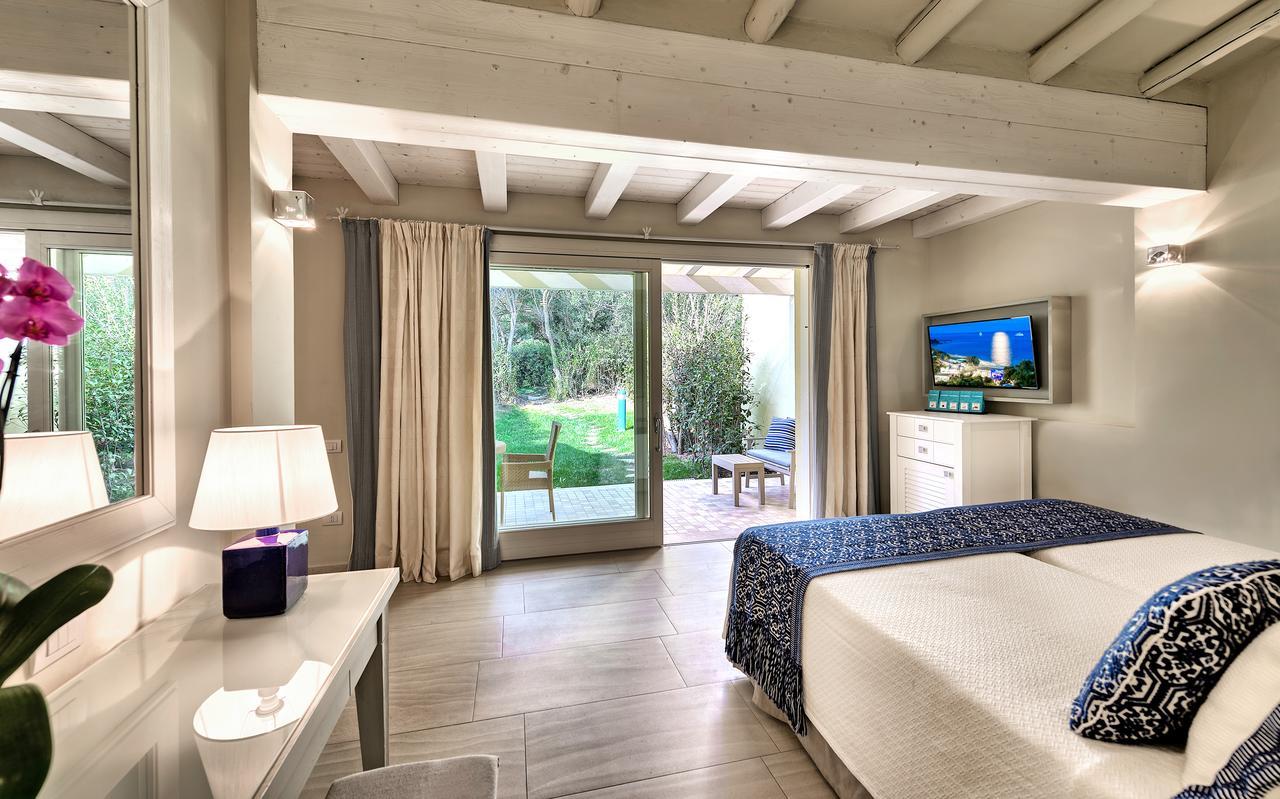 Forte Village Resort - Bouganville Санта Маргерита ди Пула Екстериор снимка